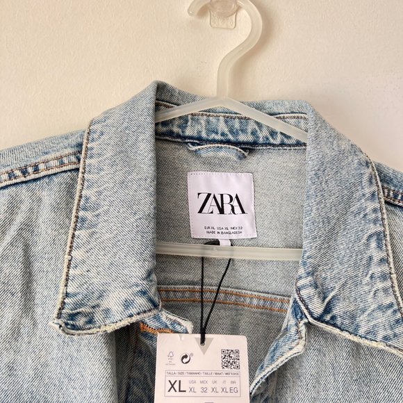 NEW! ZARA Denim Distressed Washed Jean Jacket, Size XL - Picture 13 of 16